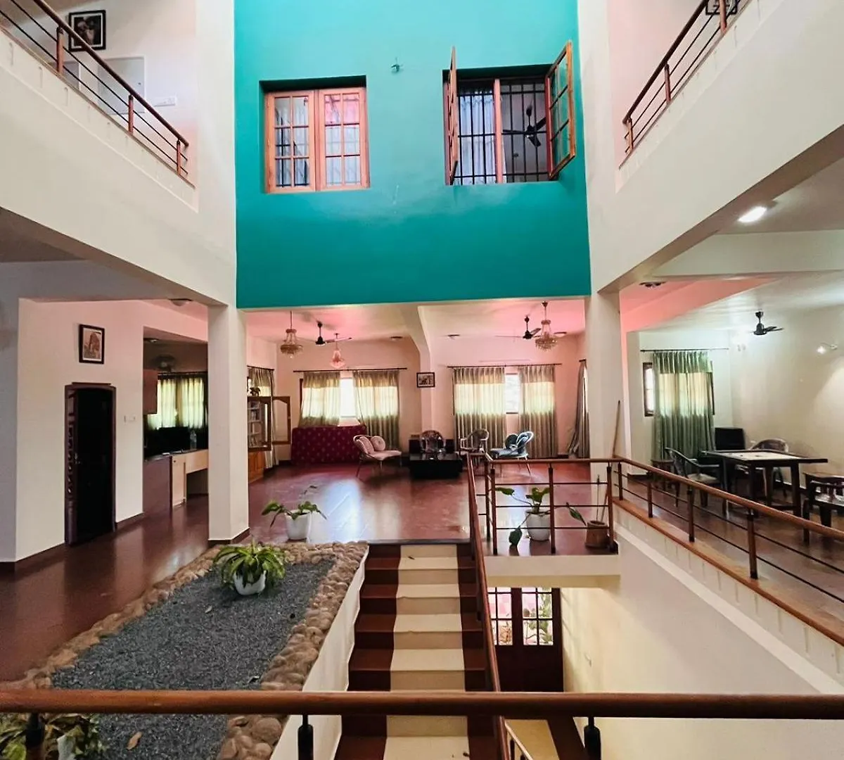 New Cielo Inn Meppādi