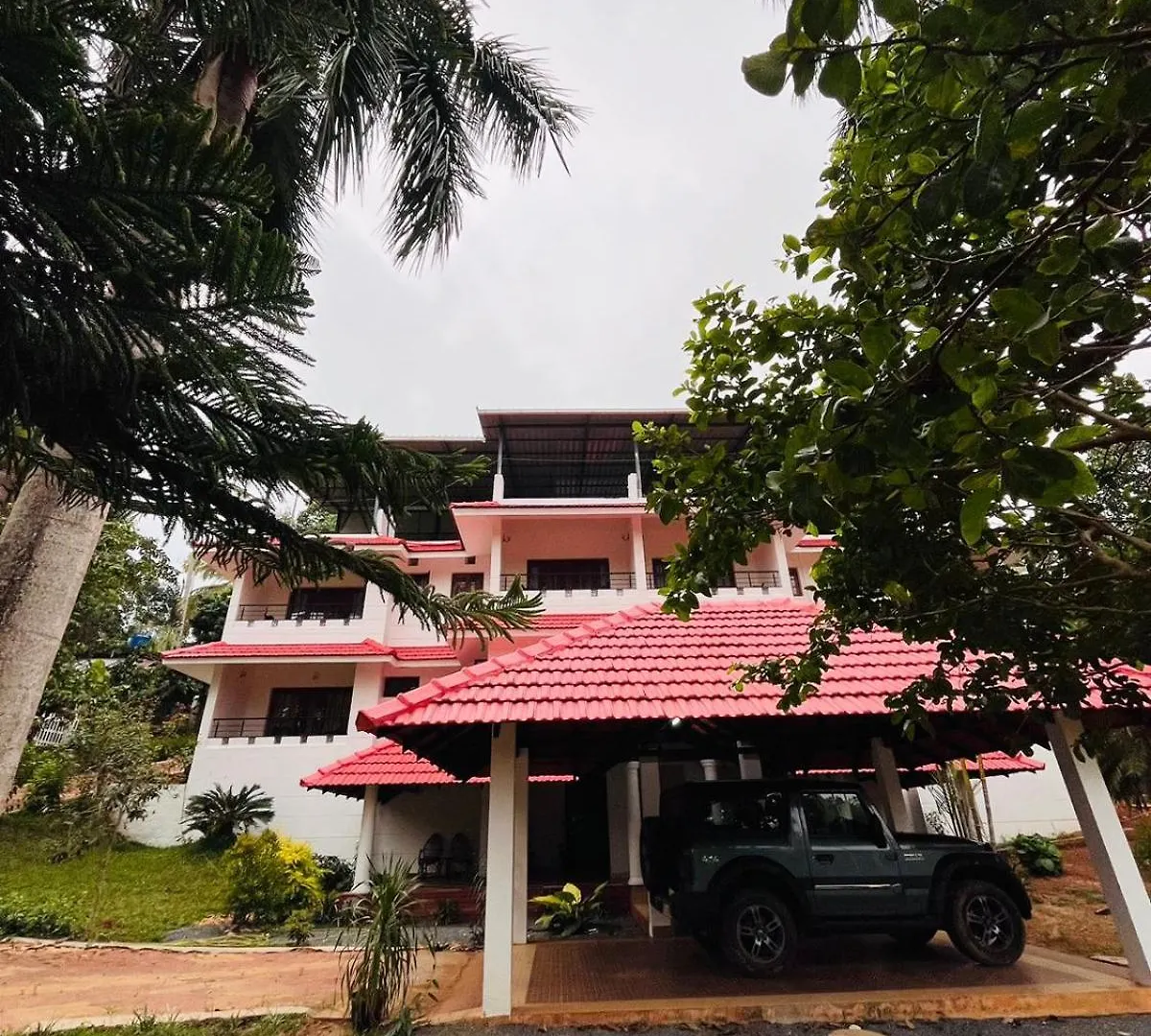 New Cielo Inn Meppādi